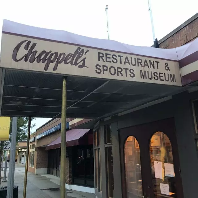 Chappell’s Restaurant & Sports Museum