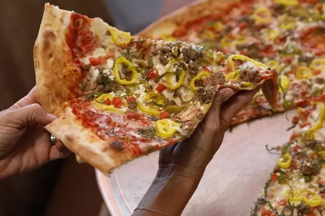 Fat Sully&apos;s Pizza