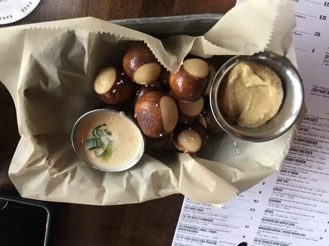 HopCat