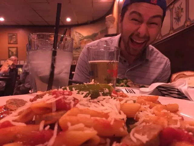 Anthony’s Restaurant & Lounge