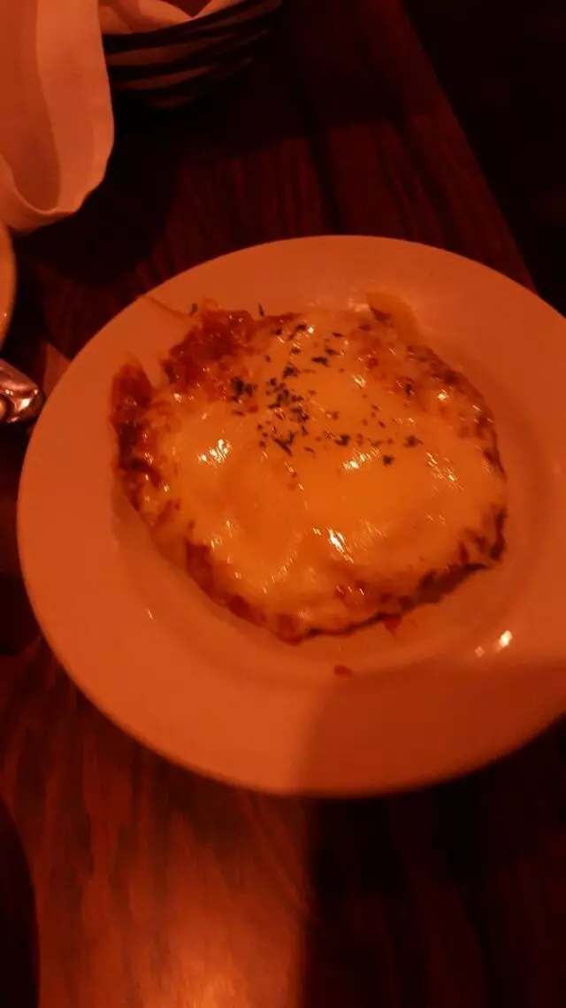 Anthony’s Restaurant & Lounge