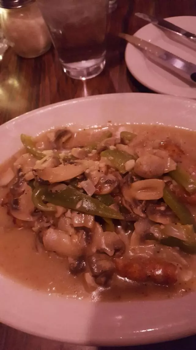 Anthony’s Restaurant & Lounge