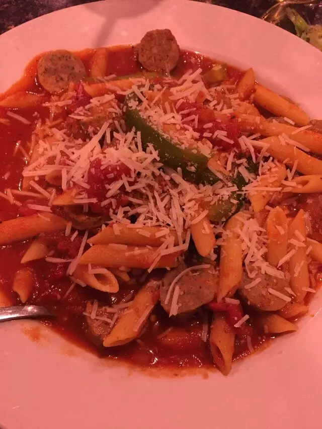 Anthony’s Restaurant & Lounge