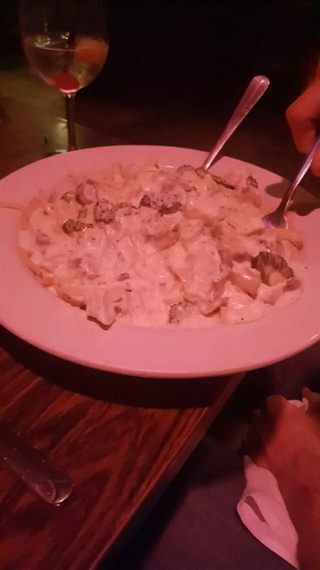 Anthony’s Restaurant & Lounge