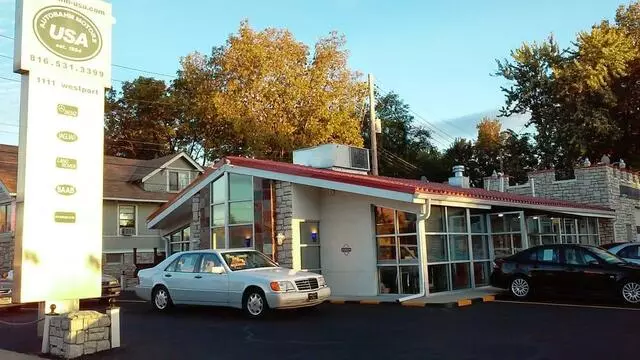 Autobahn Motors USA