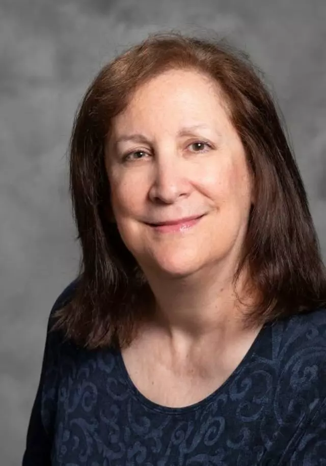 Andrea J Bloch, DO