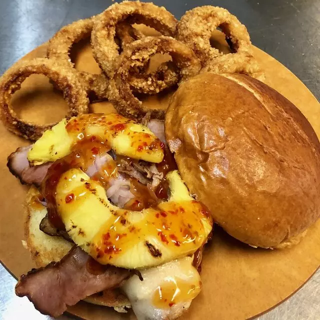 KC Kitchen & Pizzeria