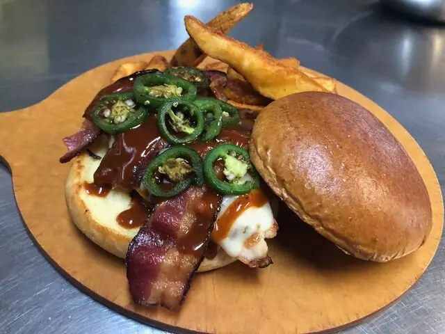KC Kitchen & Pizzeria