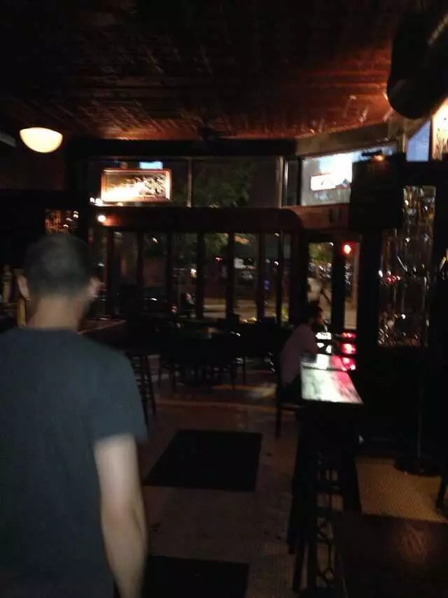 Harry’s Bar & Tables