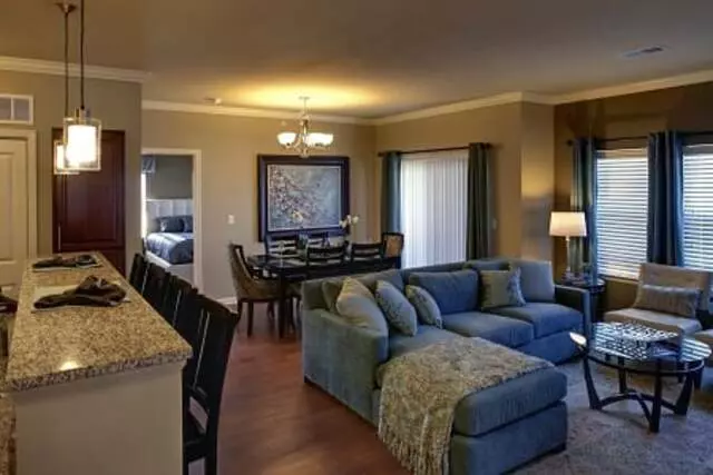 Apartment & Rental Connections