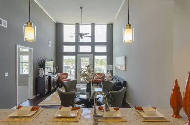 Apartment & Rental Connections
