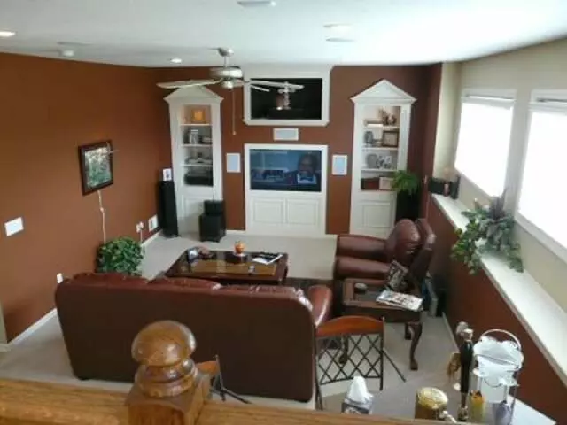 Apartment & Rental Connections