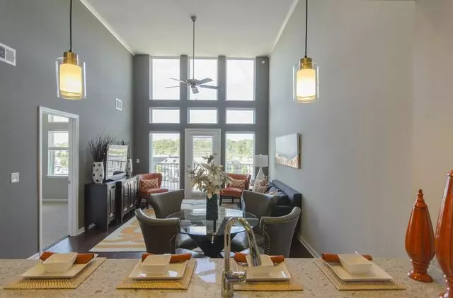 Apartment & Rental Connections