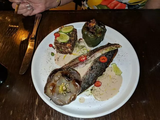 Westport Cafe & Bar