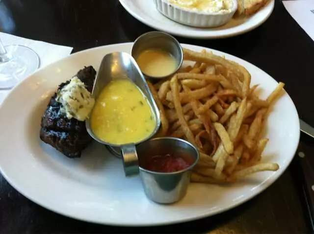 Westport Cafe & Bar