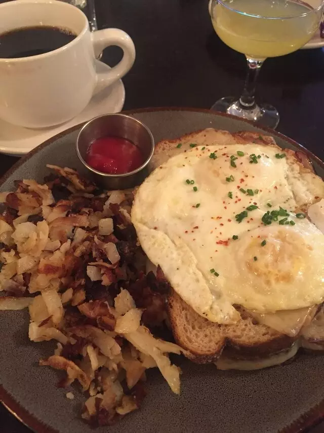 Westport Cafe & Bar