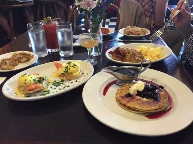 Westport Cafe & Bar