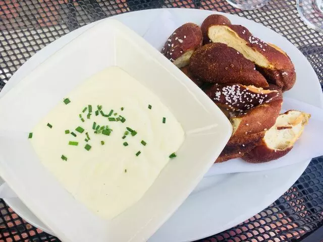 Trezo Mare Restaurant and Lounge