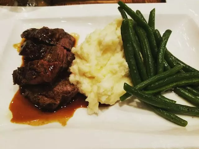 Trezo Mare Restaurant and Lounge