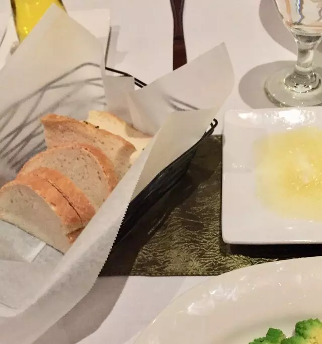 Trezo Mare Restaurant and Lounge