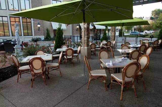 Trezo Mare Restaurant and Lounge
