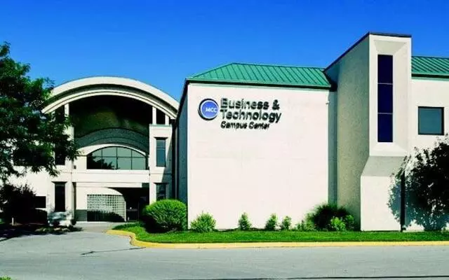 Metropolitan Community College - Business and Technology
