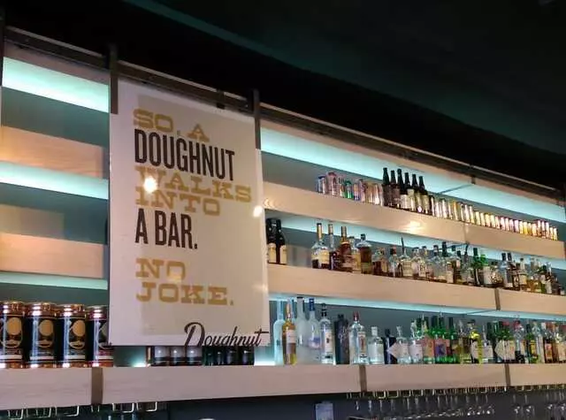 Doughnut Lounge