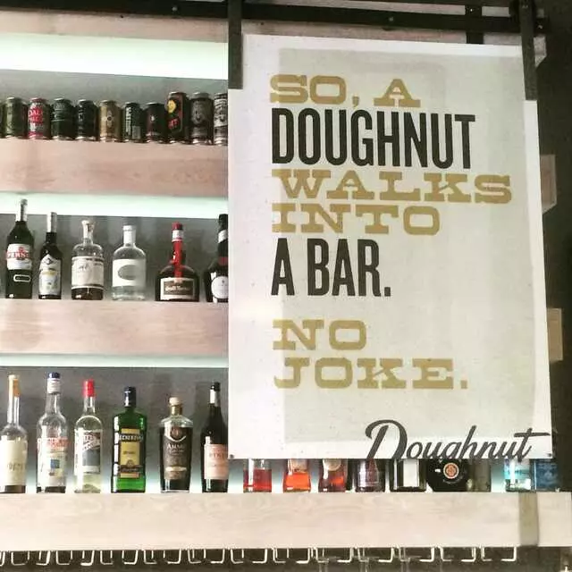 Doughnut Lounge