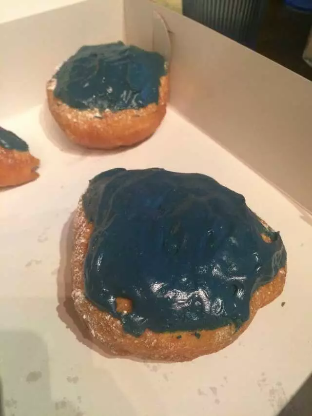 Doughnut Lounge