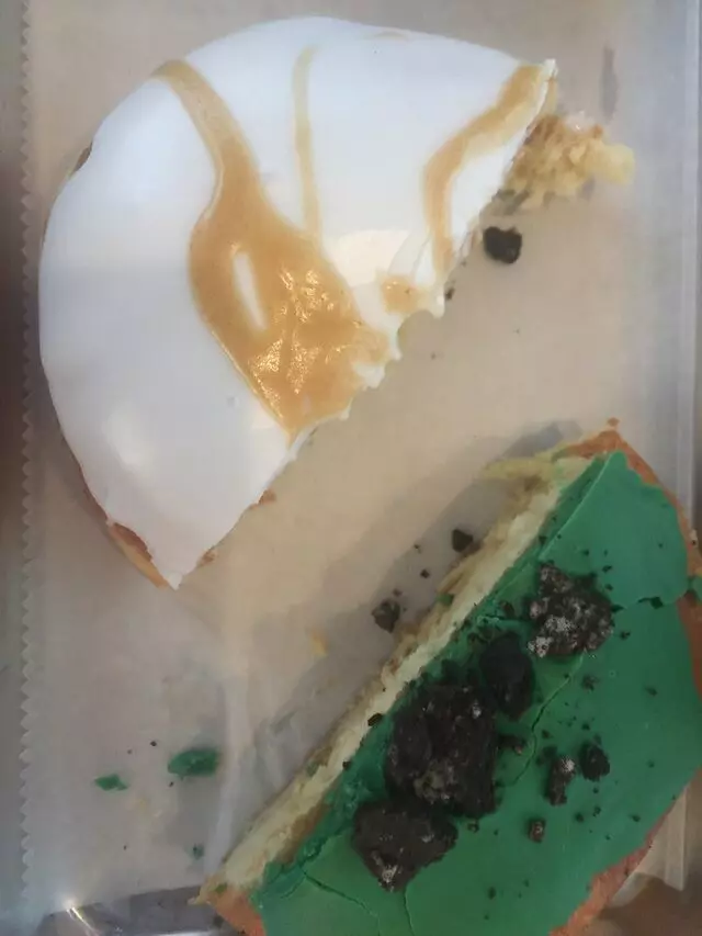Doughnut Lounge