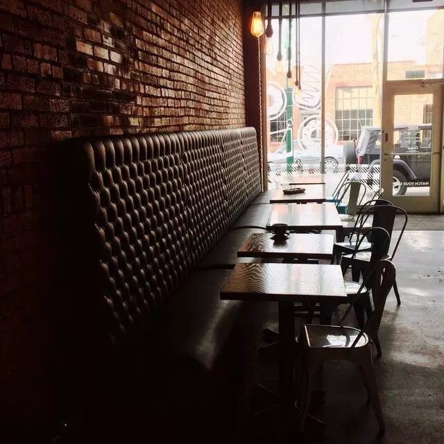 Doughnut Lounge