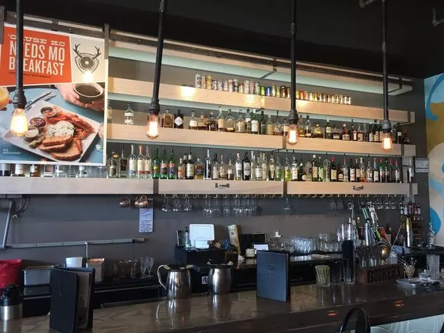 Doughnut Lounge