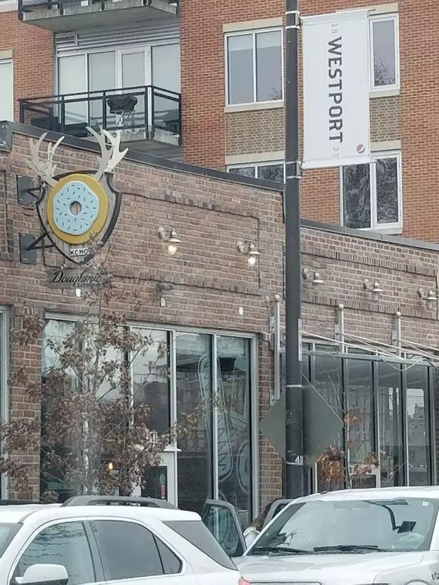 Doughnut Lounge