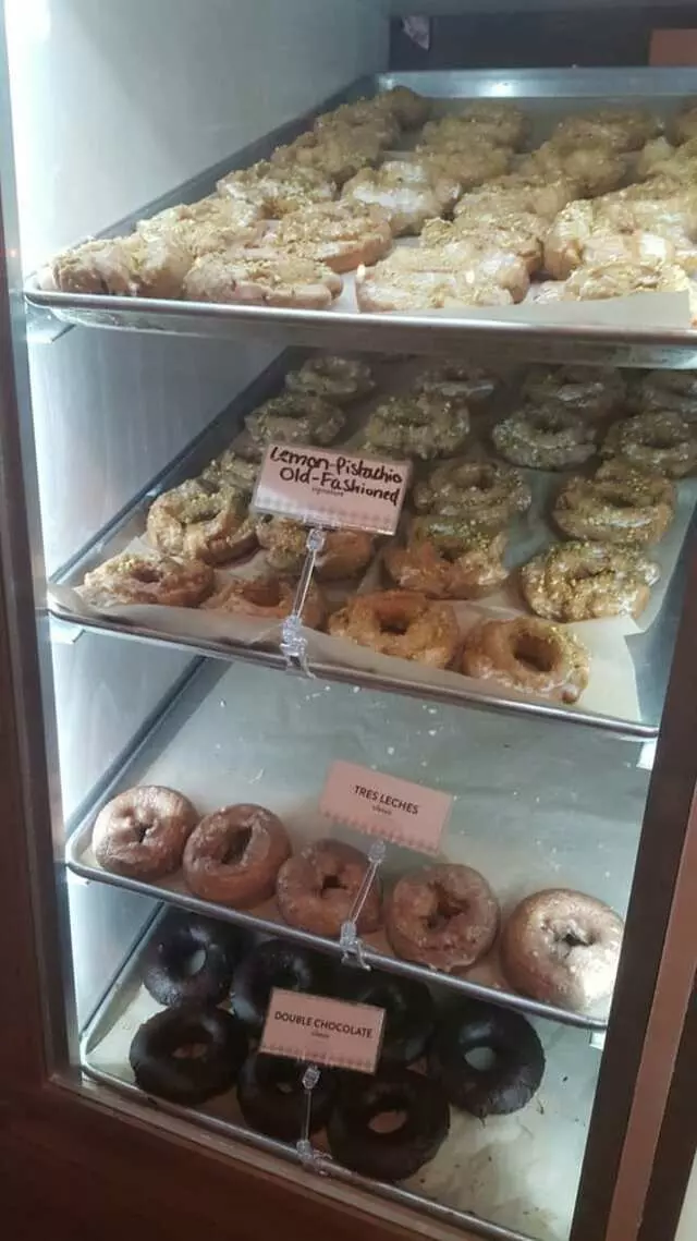 Doughnut Lounge