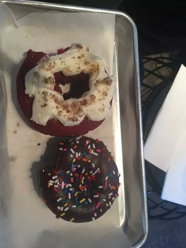 Doughnut Lounge