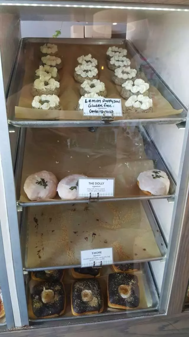 Doughnut Lounge
