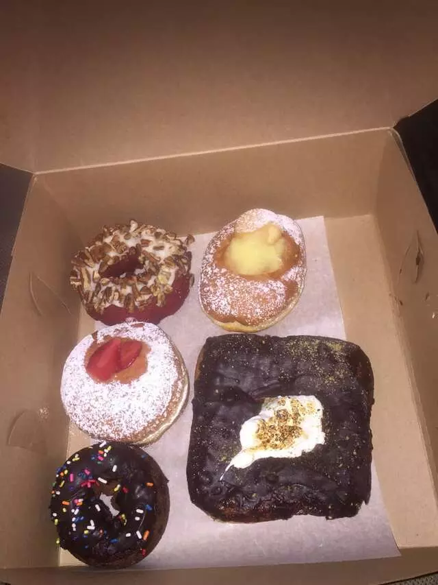 Doughnut Lounge