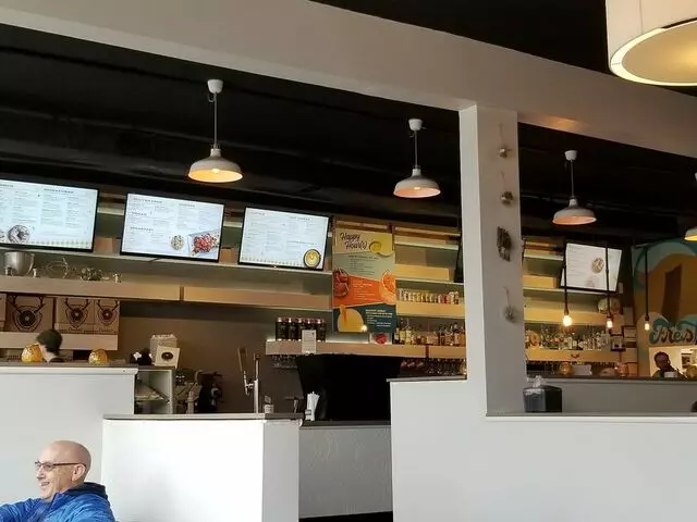 Doughnut Lounge