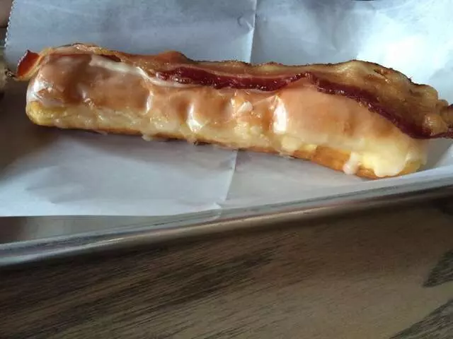 Doughnut Lounge