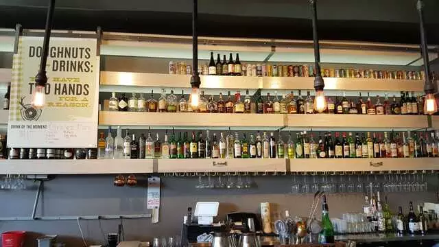 Doughnut Lounge