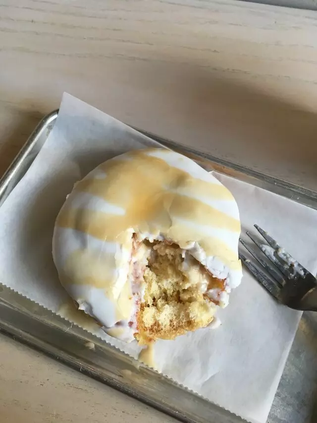 Doughnut Lounge
