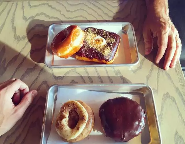 Doughnut Lounge