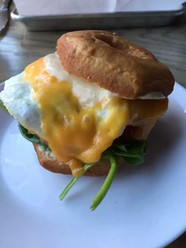 Doughnut Lounge