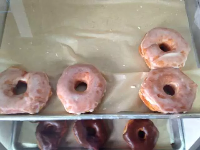 Doughnut Lounge