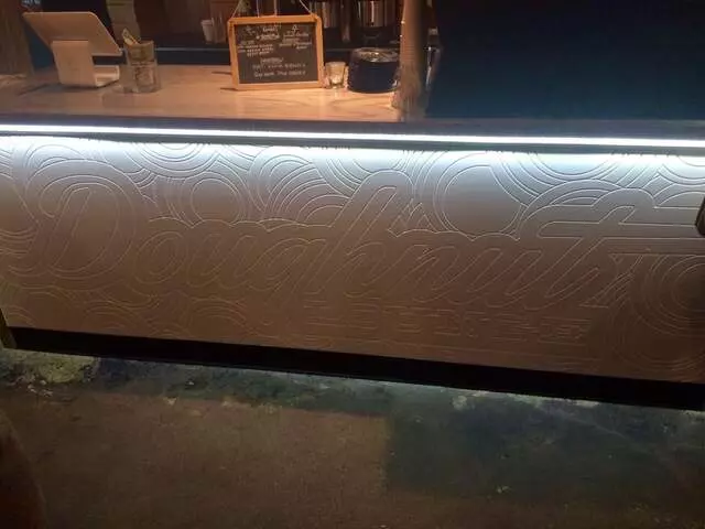 Doughnut Lounge
