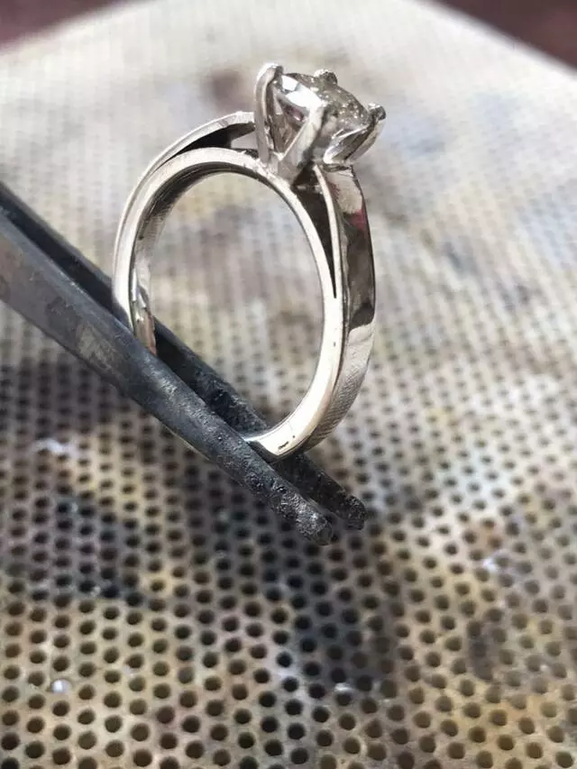 AJ KC Jeweler