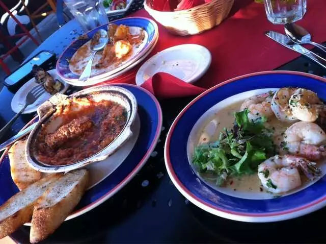 La Bodega
