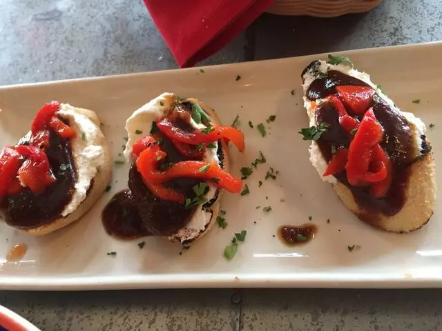 La Bodega
