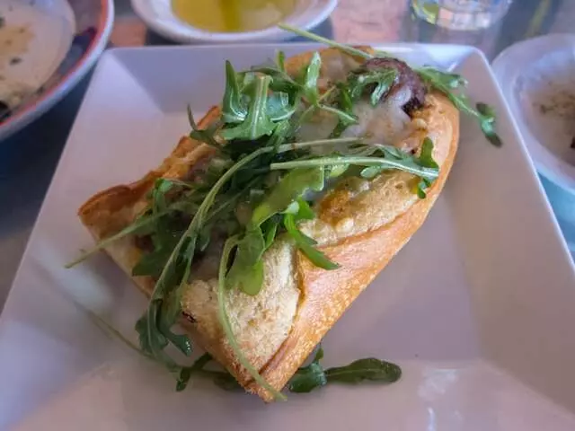 La Bodega