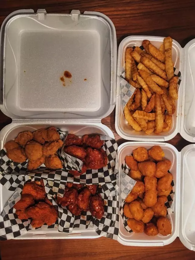 Wings Cafe Westport